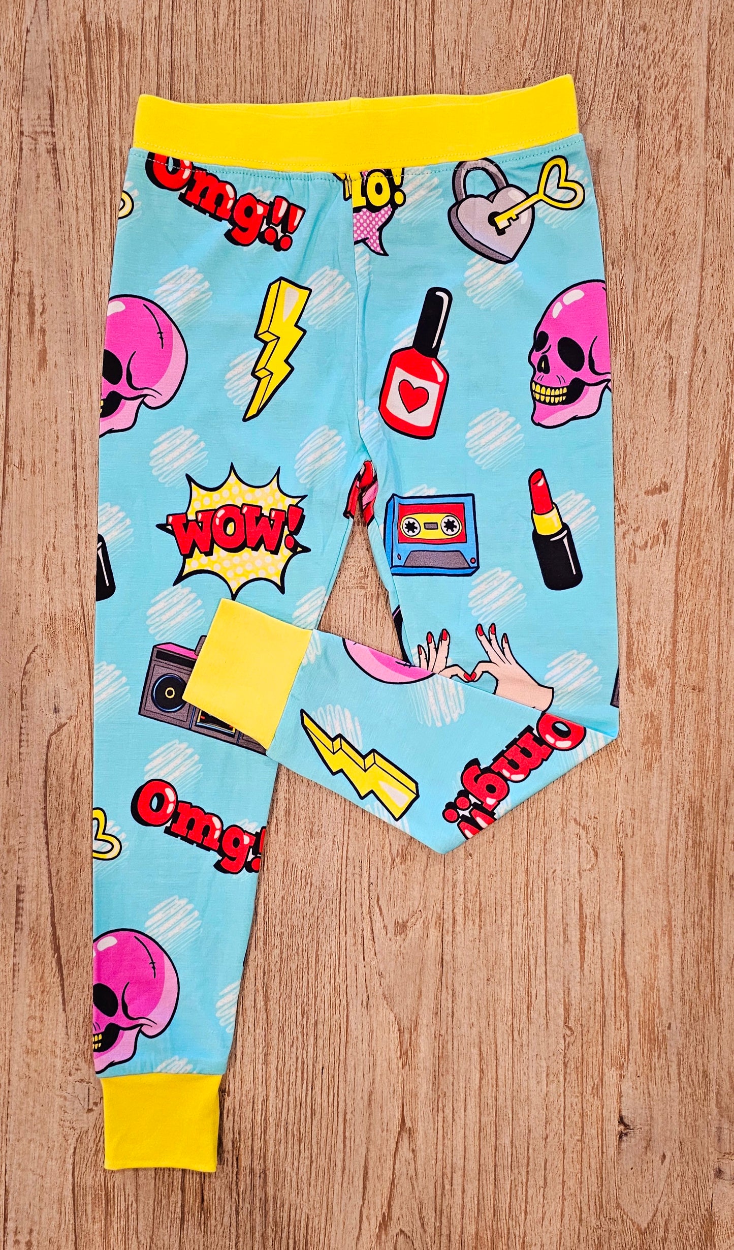 That's so 90's 2pc Pajama Set