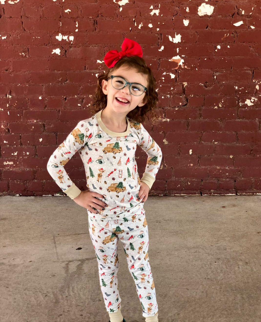 Holly Bells 2pc Pajama Set