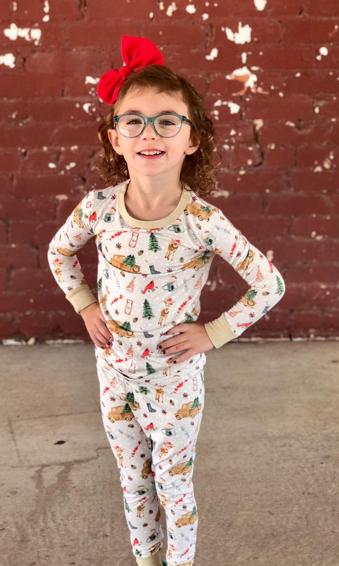 Holly Bells 2pc Pajama Set