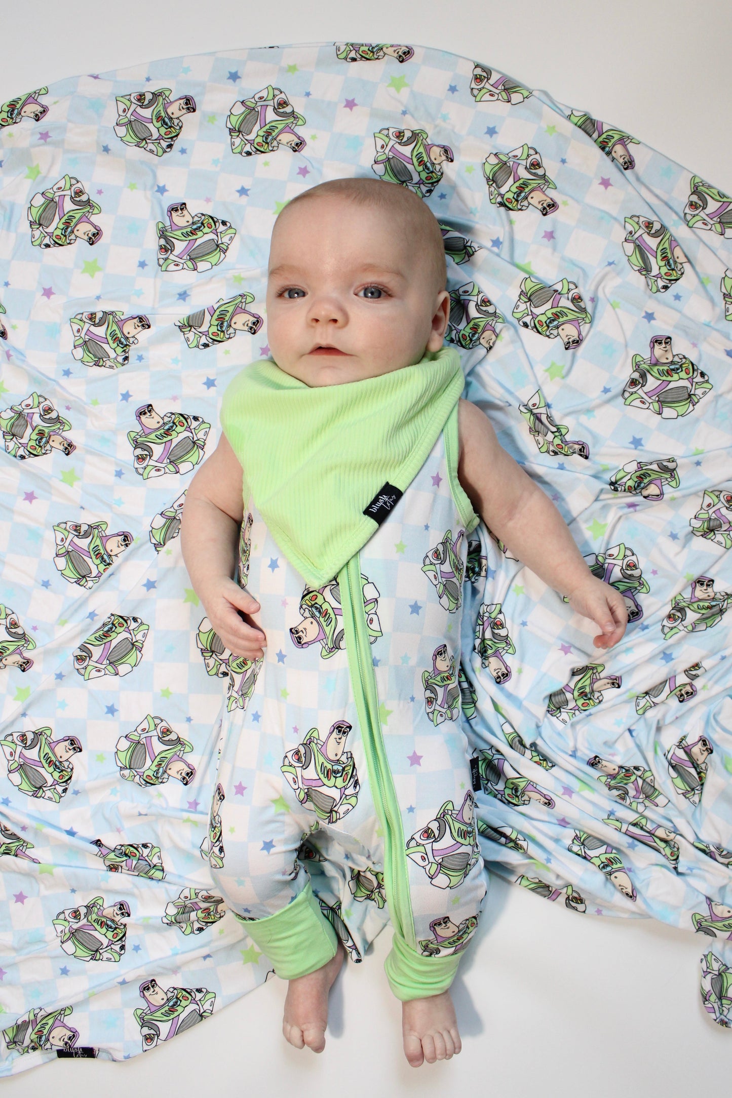 Buzz - Sleeveless Zippy