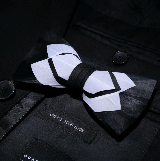 Feather Luxury Peacock Bowtie Gift