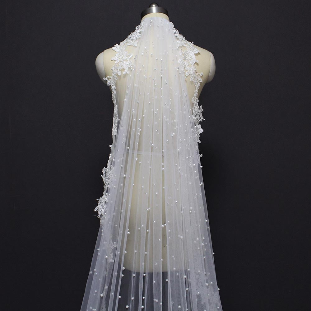 Pearls & Lace Appliques Wedding Veil with Comb