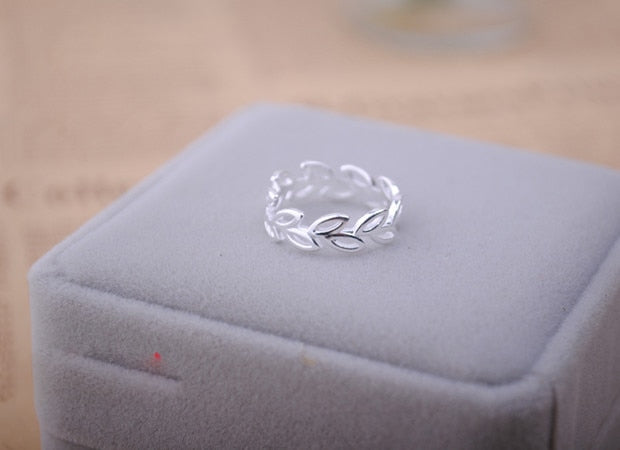 Bohemian Vintage 925 Sterling Silver Leaf Ring For Women Adjustable Size