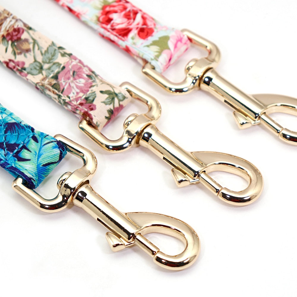 Roses Feathers Dog Harness Leash Set
