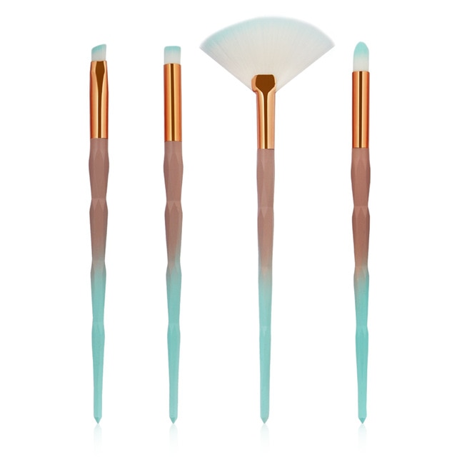 Diamond Shaped Makeup Brushes Powder Foundation, Eyeshadow, Blush Blending