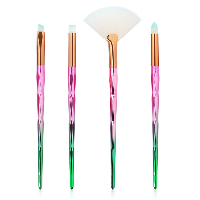 Diamond Shaped Makeup Brushes Powder Foundation, Eyeshadow, Blush Blending
