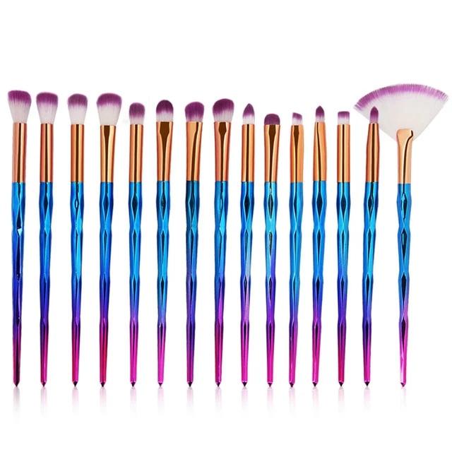 Diamond Shaped Makeup Brushes Powder Foundation, Eyeshadow, Blush Blending