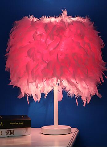 Featherly Ostrich Lamp Decor