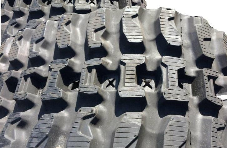 2 Rubber Tracks - Fits John Deere CT332 450X86X56 ( 18" )