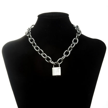 Vintage  Chunky Chain Choker Necklace