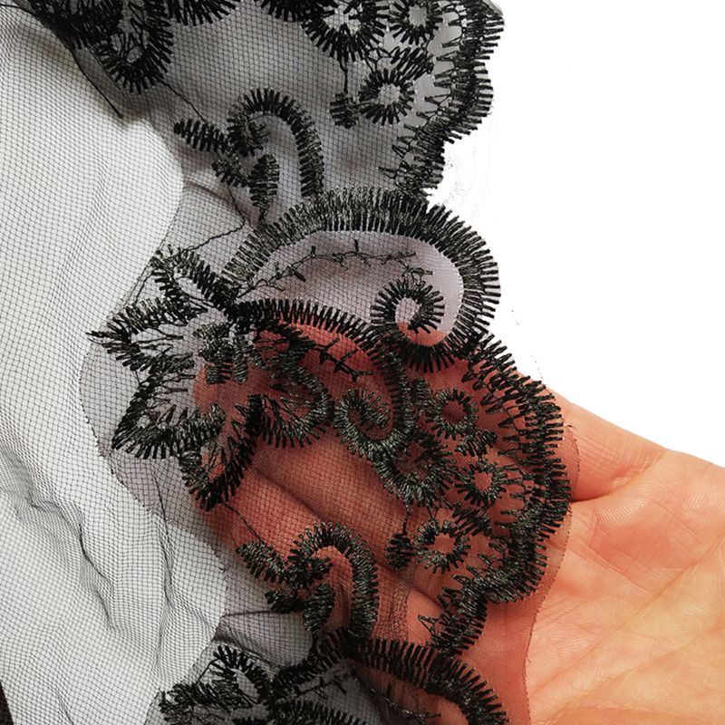 One Layer Black Wedding Embroidery Floral Lace Veil