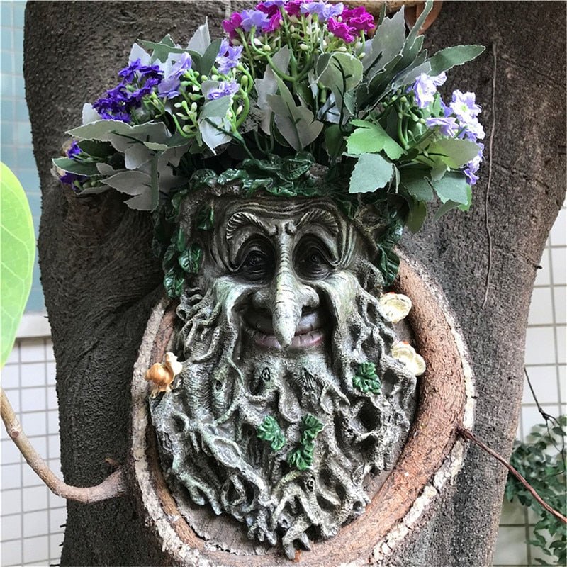 Smiling Face Outdoor Resin Statue Tree Pendant Sculpture