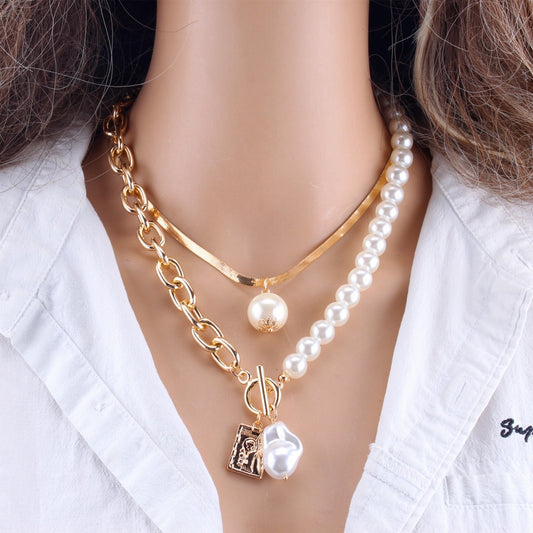 Gold Metal Pearls Pendant Necklace